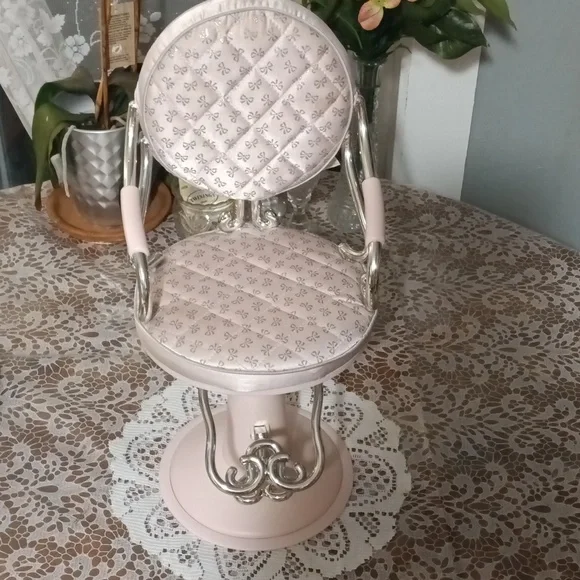 Beauty Style Doll Chair (Works-NEW!) - Picture 1 of 4